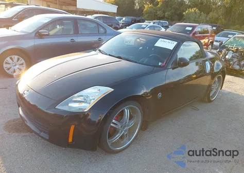 2005 Nissan 350Z Enthusiast z USA, uszkodzony, nr VIN JN1AZ36D15M700585
